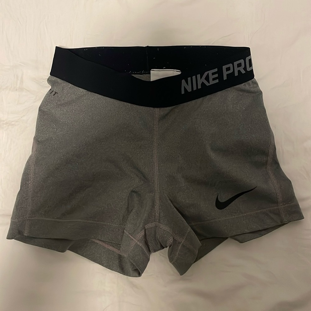 Nike pro shorts 3” inseam
